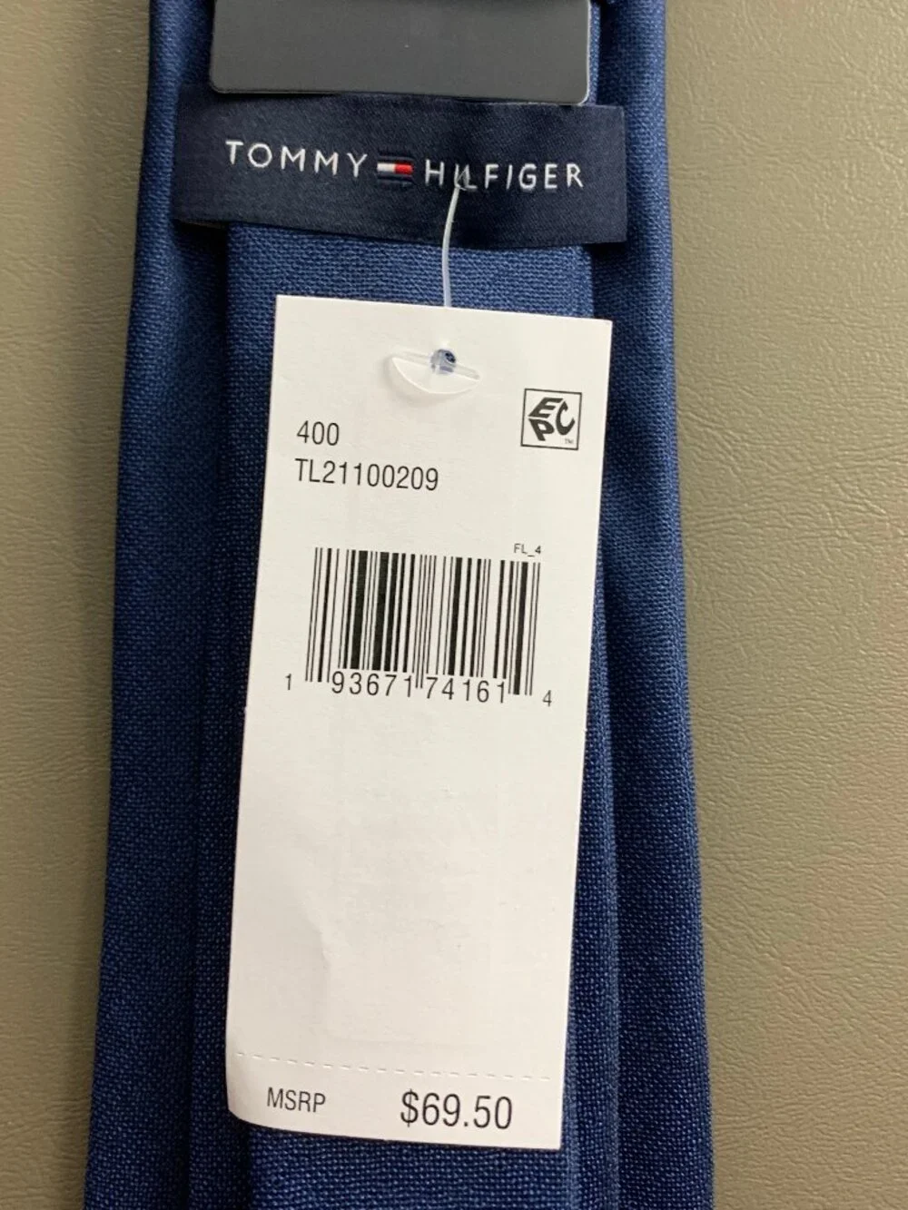 Tommy Hilfiger Men's 3'' Polyester Blend Neck Tie, Navy Blue Amador Solid